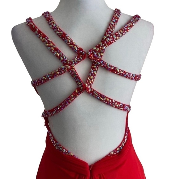 Long Red Cut Out Back Prom Formal Dress - Picture 4 of 7